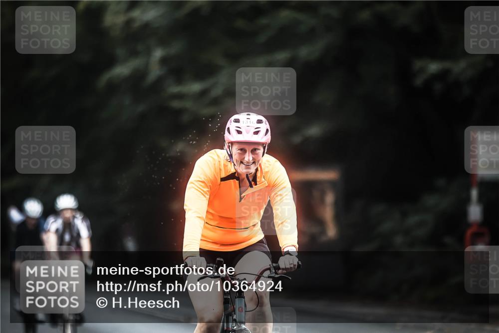 13.09.2026 - Stadtparktriathlon H.Heesch http://msf.ph/oto/10364924 13.09.2026 13:13:09 Radfahren 1192, 1316, 1339, 1386, 1402 meine-sportfotos.de