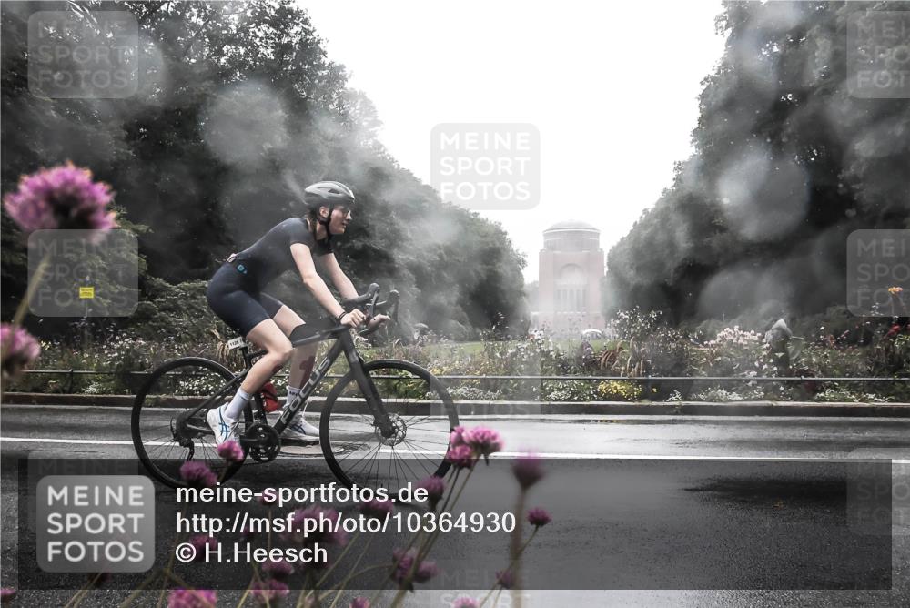 13.09.2026 - Stadtparktriathlon H.Heesch http://msf.ph/oto/10364930 13.09.2026 12:38:26 Radfahren 950, 959, 1097, 1128, 1164, 1193, 1194, 1204 meine-sportfotos.de