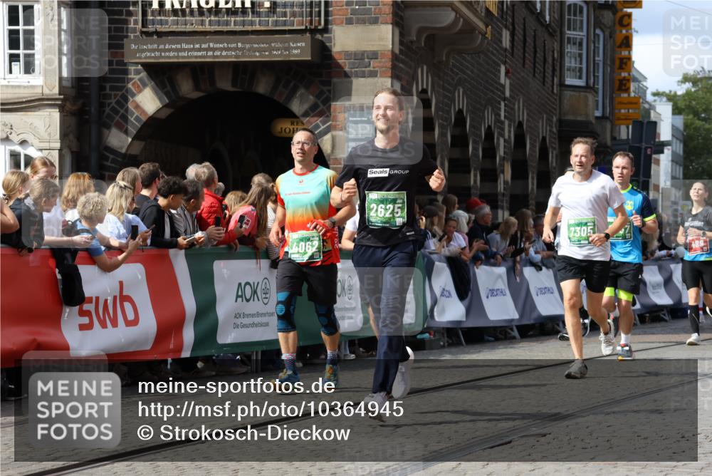 13.09.2026 - 21. swb-Marathon Bremen Strokosch-Dieckow http://msf.ph/oto/10364945 13.09.2026 13:35:18 Ziel 489, 1210, 2413, 2430, 2492, 2525, 2561, 2755, 3063, 3181, 3217, 3353, 3768, 4487, 5125, 5415, 5647, 5684, 6085, 6391, 6403, 6627, 6655, 6756, 7123, 7405, 7443, 7462, 7750, 8155, 8515, 8623, 9038, 9216, 9820, 13017, 13018, 13051, 13060, 13180, 1150, 2041, 2090, 2318, 2356, 2866, 3055, 3621, 4062, 4326, 5661, 6315, 6418, 6837, 7285, 7305, 7377, 8401, 8530, 8773, 8915, 9845, 9887 meine-sportfotos.de