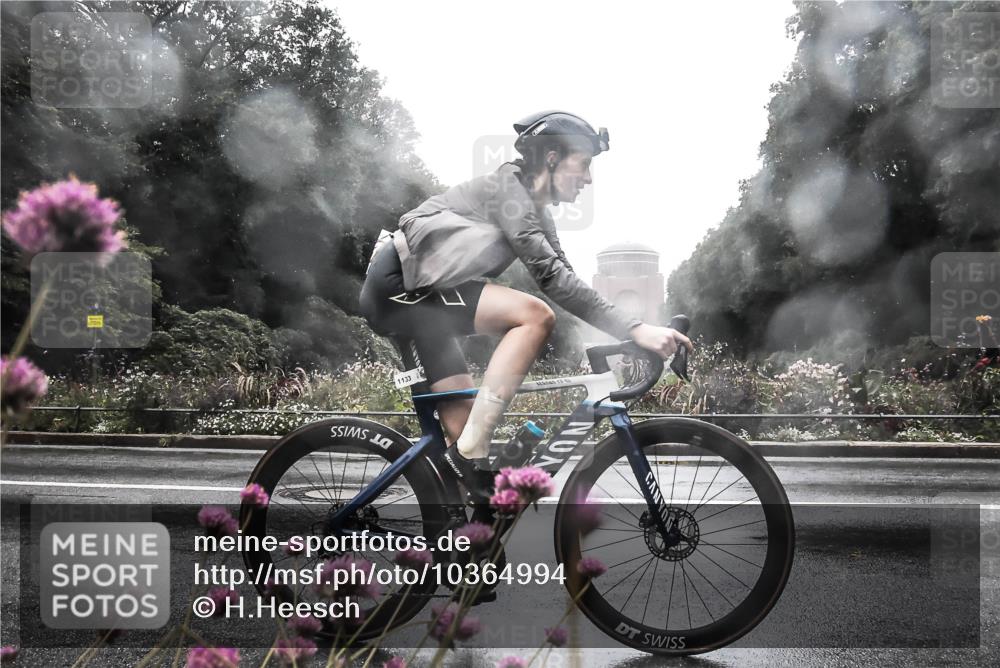 13.09.2026 - Stadtparktriathlon H.Heesch http://msf.ph/oto/10364994 13.09.2026 12:38:37 Radfahren 1105, 1133, 1176, 1282 meine-sportfotos.de