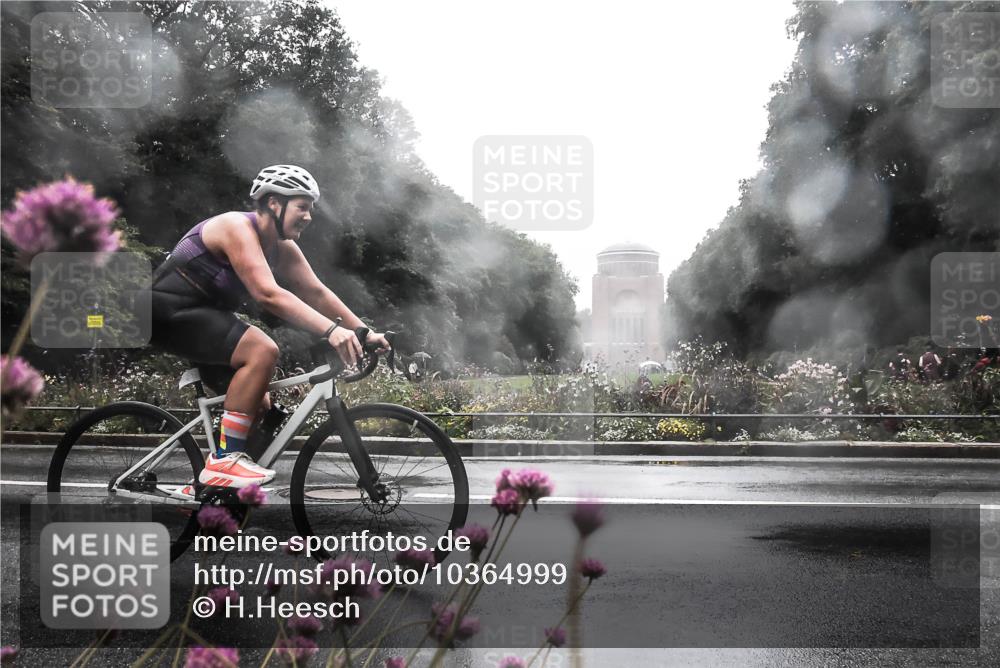 13.09.2026 - Stadtparktriathlon H.Heesch http://msf.ph/oto/10364999 13.09.2026 12:38:40 Radfahren 1133, 1154, 1176 meine-sportfotos.de
