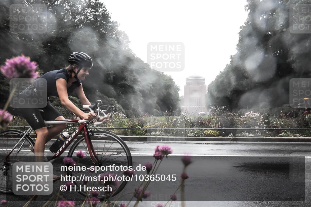 13.09.2026 - Stadtparktriathlon H.Heesch http://msf.ph/oto/10365045 13.09.2026 12:38:54 Radfahren 1109, 1202, 1273, 1299 meine-sportfotos.de