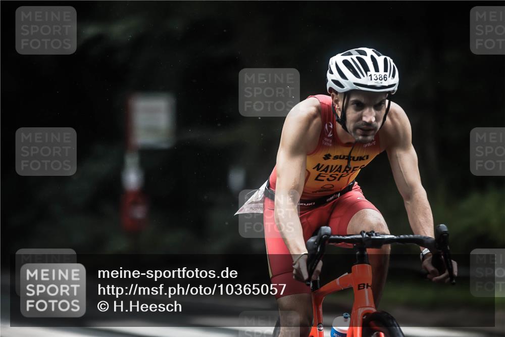 13.09.2026 - Stadtparktriathlon H.Heesch http://msf.ph/oto/10365057 13.09.2026 13:13:16 Radfahren 1192, 1323, 1377, 1386, 1402, 1420 meine-sportfotos.de