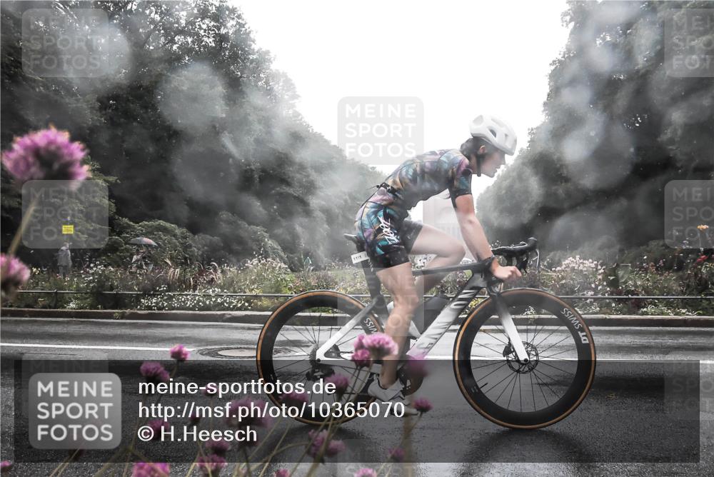 13.09.2026 - Stadtparktriathlon H.Heesch http://msf.ph/oto/10365070 13.09.2026 12:39:10 Radfahren 1111, 1250 meine-sportfotos.de