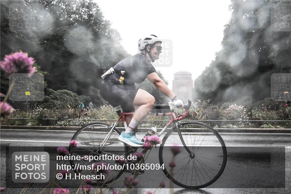 13.09.2026 - Stadtparktriathlon H.Heesch http://msf.ph/oto/10365094 13.09.2026 12:39:19 Radfahren 969, 1114, 1156, 1189 meine-sportfotos.de
