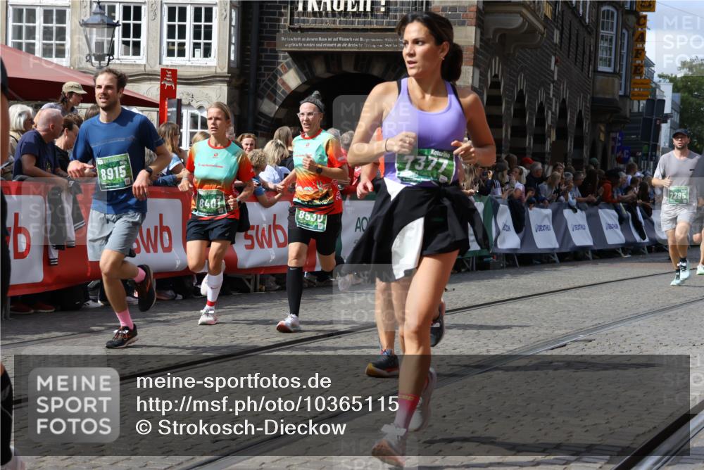 13.09.2026 - 21. swb-Marathon Bremen Strokosch-Dieckow http://msf.ph/oto/10365115 13.09.2026 13:35:23 Ziel 489, 536, 2366, 2413, 2430, 2492, 2755, 3063, 3217, 3768, 4487, 5125, 5647, 6085, 6391, 6403, 6627, 6655, 6750, 6756, 7123, 7405, 7657, 7750, 7998, 8328, 8515, 8623, 9017, 9216, 13017, 13018, 13051, 13060, 156, 2041, 2090, 2318, 2356, 3055, 3621, 4326, 5661, 6418, 6465, 6466, 6644, 7285, 7597, 7700, 9845, 9887 meine-sportfotos.de