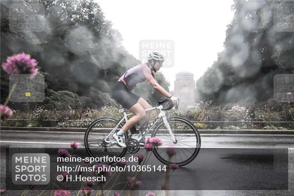 13.09.2026 - Stadtparktriathlon H.Heesch http://msf.ph/oto/10365144 13.09.2026 12:39:30 Radfahren 1163, 1174, 1214, 1251, 1262, 1294 meine-sportfotos.de
