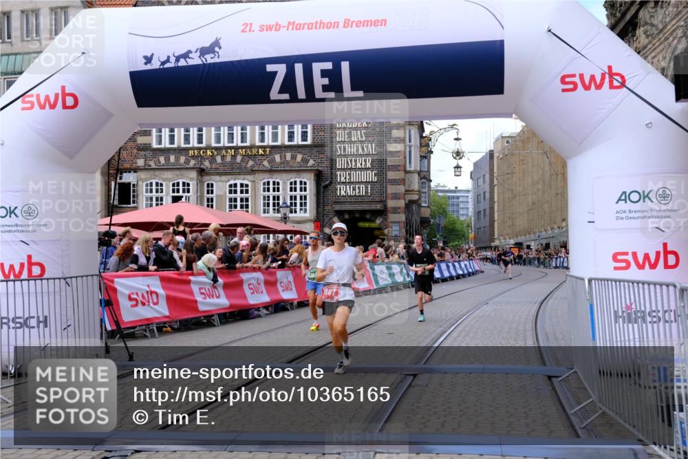 13.09.2026 - 21. swb-Marathon Bremen Tim E. http://msf.ph/oto/10365165 13.09.2026 13:02:53 Ziel 1795, 1850, 3609, 7841, 13237 meine-sportfotos.de
