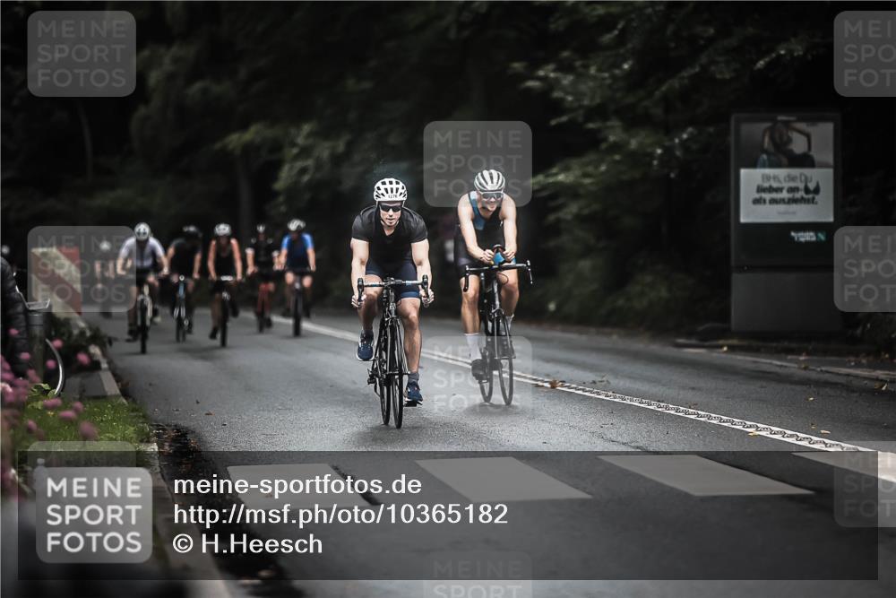 13.09.2026 - Stadtparktriathlon H.Heesch http://msf.ph/oto/10365182 13.09.2026 13:13:24 Radfahren 1276, 1322, 1377, 1401, 1420, 1424 meine-sportfotos.de