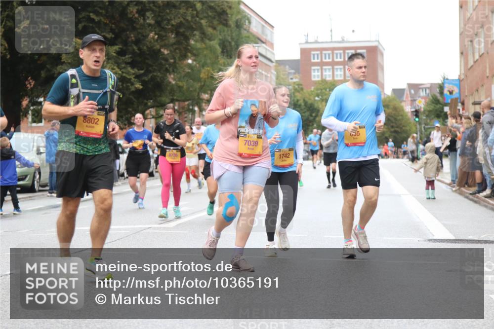 13.09.2026 - Kiel Lauf Markus Tischler http://msf.ph/oto/10365191 13.09.2026 12:02:59 Fleethörn 8802, 8726, 38, 7039, 1742, 035 meine-sportfotos.de