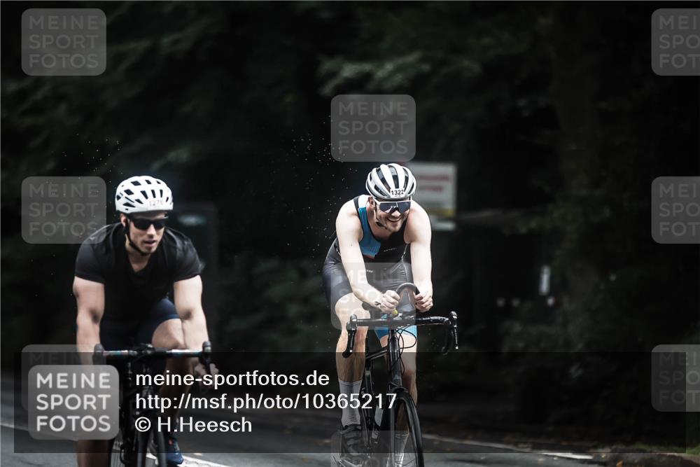 13.09.2026 - Stadtparktriathlon H.Heesch http://msf.ph/oto/10365217 13.09.2026 13:13:26 Radfahren 1208, 1276, 1311, 1322, 1372, 1377, 1401, 1420, 1424 meine-sportfotos.de