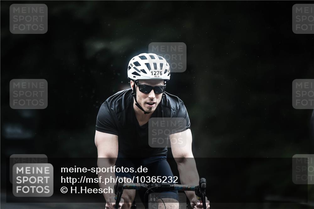 13.09.2026 - Stadtparktriathlon H.Heesch http://msf.ph/oto/10365232 13.09.2026 13:13:26 Radfahren 1208, 1276, 1311, 1322, 1372, 1377, 1401, 1420, 1424 meine-sportfotos.de