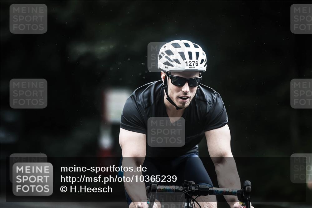 13.09.2026 - Stadtparktriathlon H.Heesch http://msf.ph/oto/10365239 13.09.2026 13:13:27 Radfahren 1208, 1276, 1311, 1322, 1372, 1401, 1420, 1424 meine-sportfotos.de
