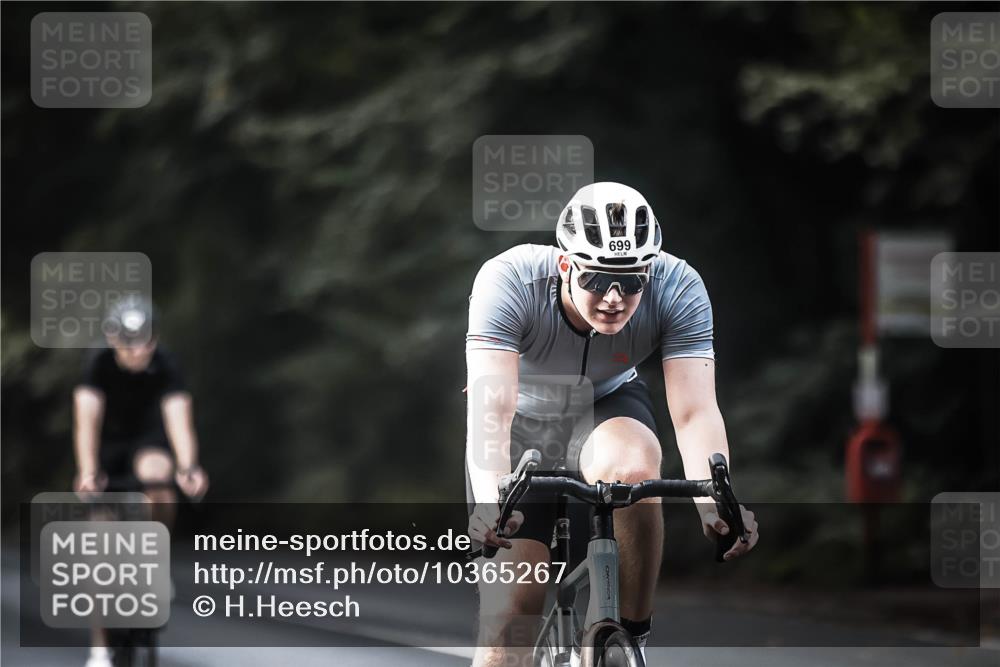 13.09.2026 - Stadtparktriathlon H.Heesch http://msf.ph/oto/10365267 13.09.2026 11:22:19 Radfahren 592, 599, 640, 671, 699, 751, 780 meine-sportfotos.de