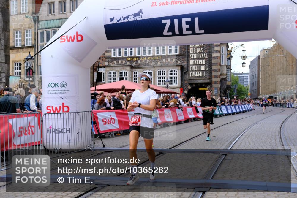 13.09.2026 - 21. swb-Marathon Bremen Tim E. http://msf.ph/oto/10365282 13.09.2026 13:02:55 Ziel 1795, 1850, 3609, 7841, 13237 meine-sportfotos.de