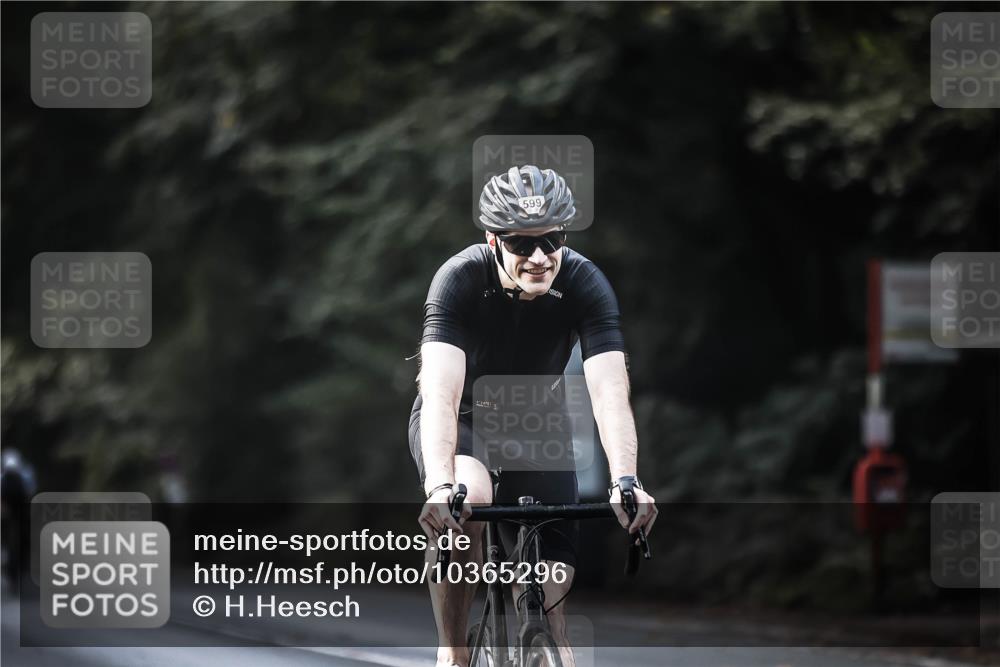 13.09.2026 - Stadtparktriathlon H.Heesch http://msf.ph/oto/10365296 13.09.2026 11:22:21 Radfahren 592, 599, 640, 671, 687, 699, 751, 780 meine-sportfotos.de