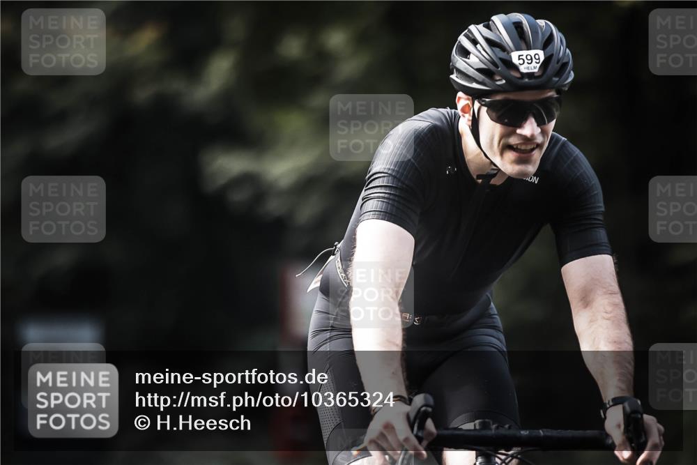 13.09.2026 - Stadtparktriathlon H.Heesch http://msf.ph/oto/10365324 13.09.2026 11:22:21 Radfahren 592, 599, 640, 671, 687, 699, 751, 780 meine-sportfotos.de