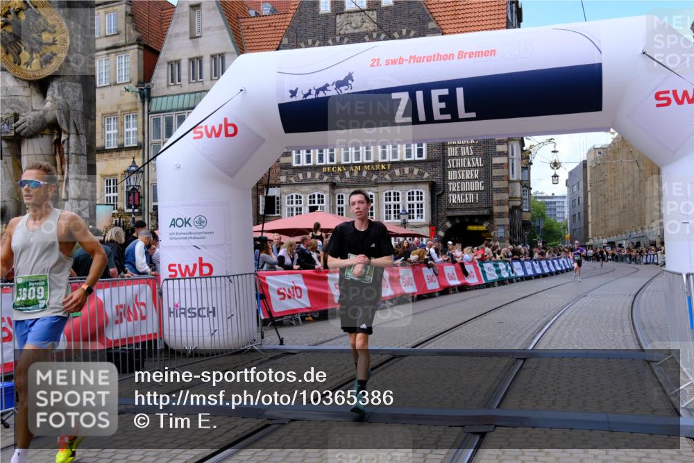 13.09.2026 - 21. swb-Marathon Bremen Tim E. http://msf.ph/oto/10365386 13.09.2026 13:02:56 Ziel 1795, 1850, 3609, 7841, 13237 meine-sportfotos.de