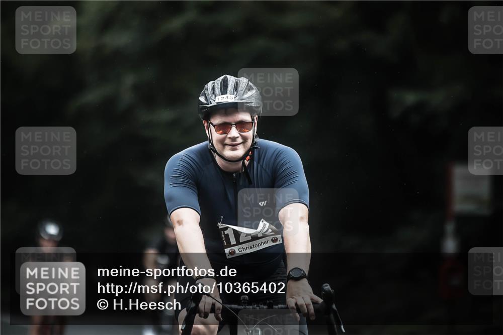 13.09.2026 - Stadtparktriathlon H.Heesch http://msf.ph/oto/10365402 13.09.2026 13:13:41 Radfahren 1082, 1199, 1245, 1261, 1269, 1272, 1369, 1407 meine-sportfotos.de