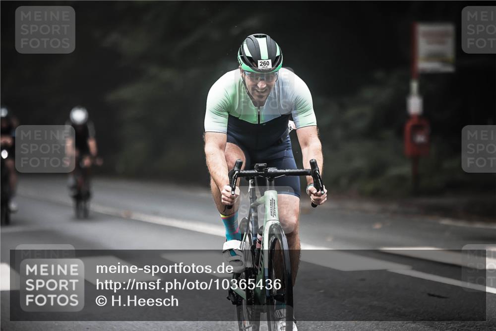 13.09.2026 - Stadtparktriathlon H.Heesch http://msf.ph/oto/10365436 13.09.2026 10:12:19 Radfahren 225, 260, 262, 264 meine-sportfotos.de