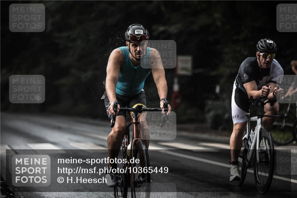 13.09.2026 - Stadtparktriathlon H.Heesch http://msf.ph/oto/10365449 13.09.2026 12:00:04 Radfahren 722, 834, 975, 983, 1011, 1054, 1061 meine-sportfotos.de