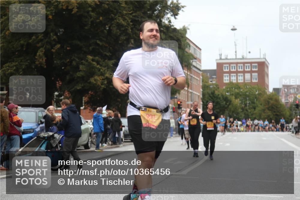 13.09.2026 - Kiel Lauf Markus Tischler http://msf.ph/oto/10365456 13.09.2026 12:04:45 Fleethörn 138, 991, 6612 meine-sportfotos.de
