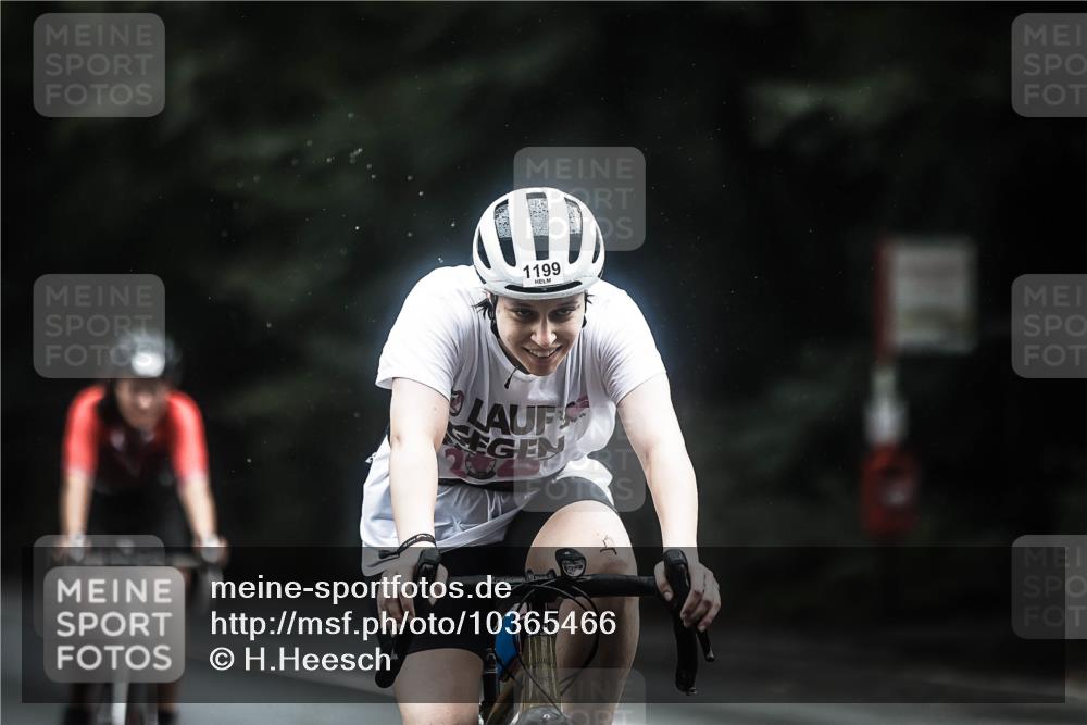 13.09.2026 - Stadtparktriathlon H.Heesch http://msf.ph/oto/10365466 13.09.2026 13:13:45 Radfahren 1199, 1245, 1269, 1272, 1369 meine-sportfotos.de