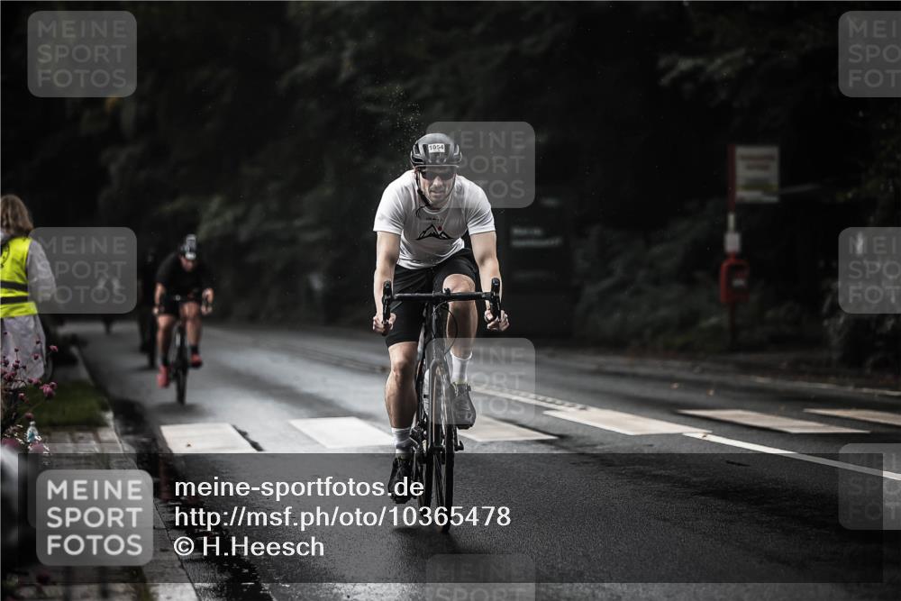 13.09.2026 - Stadtparktriathlon H.Heesch http://msf.ph/oto/10365478 13.09.2026 12:00:07 Radfahren 722, 834, 975, 983, 1021, 1054, 1061 meine-sportfotos.de