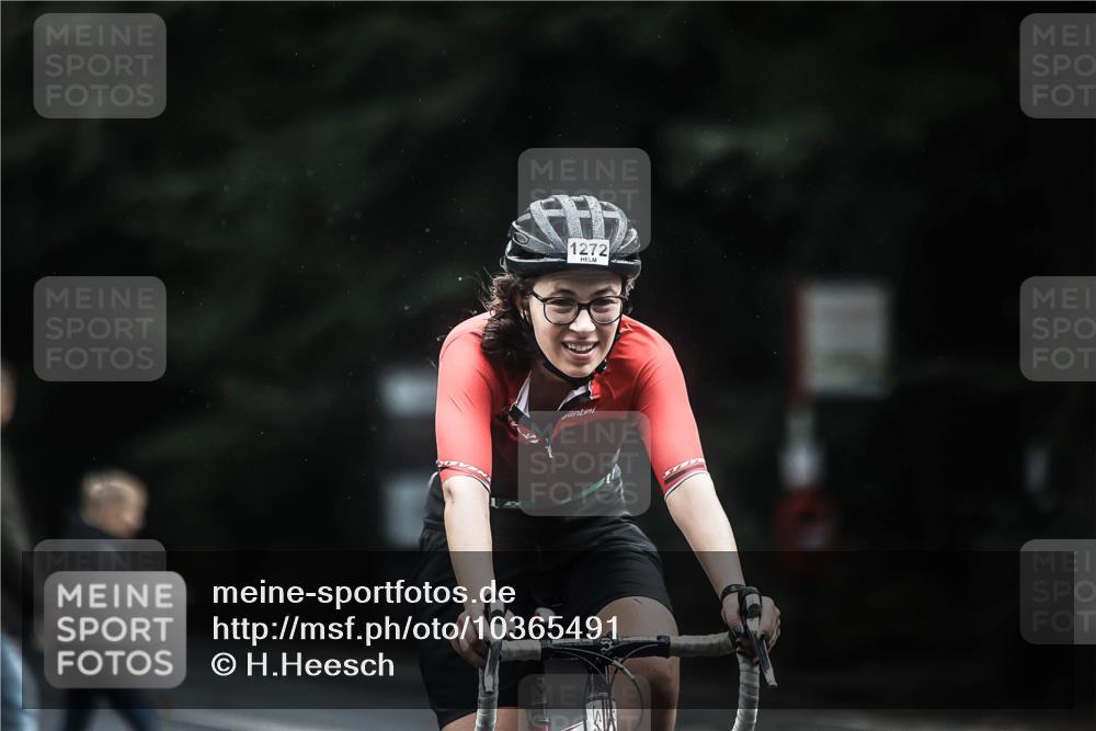 13.09.2026 - Stadtparktriathlon H.Heesch http://msf.ph/oto/10365491 13.09.2026 13:13:46 Radfahren 1199, 1245, 1269, 1272, 1369 meine-sportfotos.de