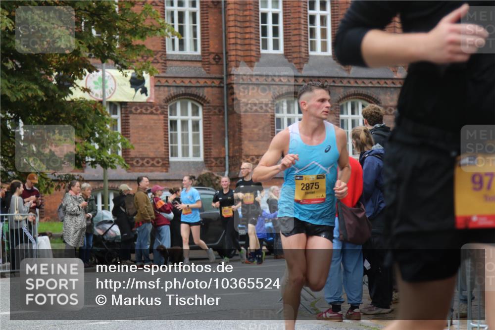 13.09.2026 - Kiel Lauf Markus Tischler http://msf.ph/oto/10365524 13.09.2026 12:05:26 Fleethörn 2875, 97 meine-sportfotos.de