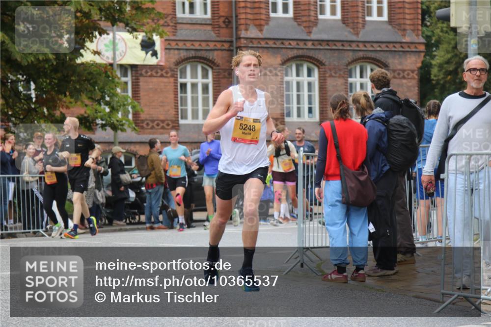 13.09.2026 - Kiel Lauf Markus Tischler http://msf.ph/oto/10365537 13.09.2026 12:05:28 Fleethörn 401, 4306, 000, 5248 meine-sportfotos.de