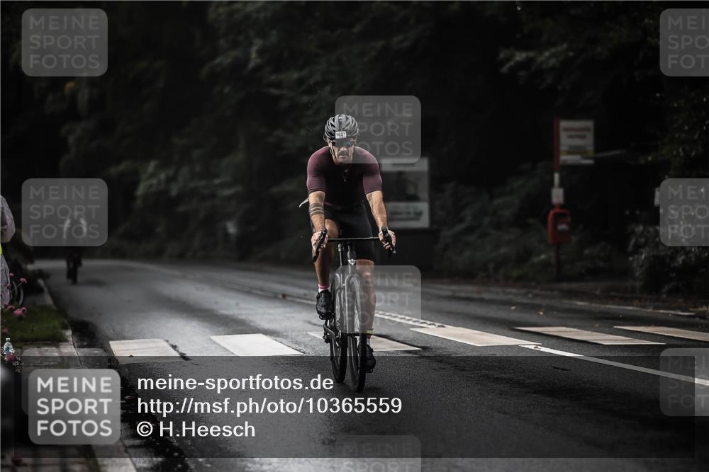 13.09.2026 - Stadtparktriathlon H.Heesch http://msf.ph/oto/10365559 13.09.2026 12:00:11 Radfahren 722, 1021, 1040, 1054, 1061 meine-sportfotos.de