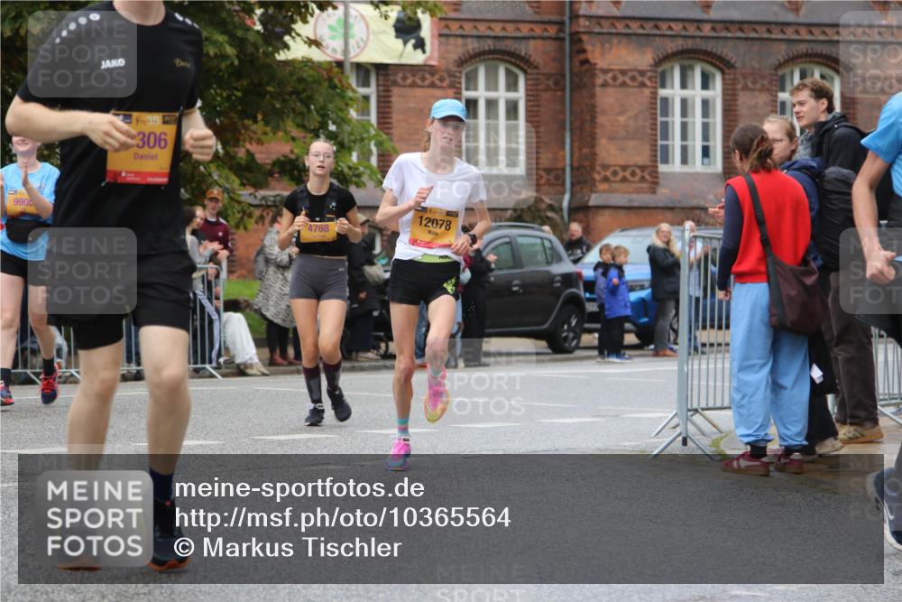 13.09.2026 - Kiel Lauf Markus Tischler http://msf.ph/oto/10365564 13.09.2026 12:05:35 Fleethörn 9905, 39, 306, 39, 12078, 4768, 000 meine-sportfotos.de