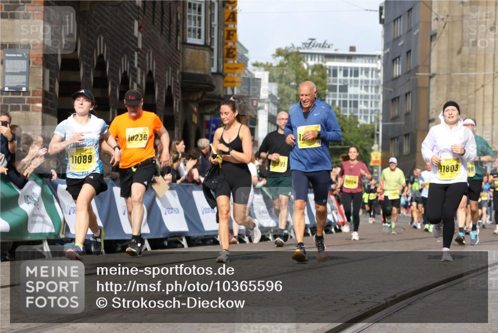 13.09.2026 - 21. swb-Marathon Bremen Strokosch-Dieckow http://msf.ph/oto/10365596 13.09.2026 10:59:56 Ziel 10147, 10355, 10669, 10745, 10922, 10928, 10929, 11151, 11194, 11207, 11419, 11501, 11519, 11594, 12138, 12295, 12481, 12527, 10758, 10867, 11071, 11158, 11159, 11160, 11250, 11259, 11445, 11453, 11524, 11525, 11528, 11587, 11588, 11589, 11879, 11907, 12123, 12274, 12352 meine-sportfotos.de
