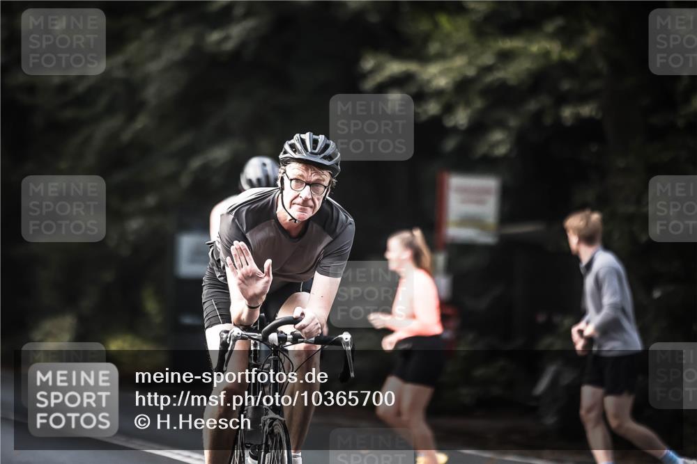 13.09.2026 - Stadtparktriathlon H.Heesch http://msf.ph/oto/10365700 13.09.2026 11:22:47 Radfahren 611, 656, 747, 767 meine-sportfotos.de