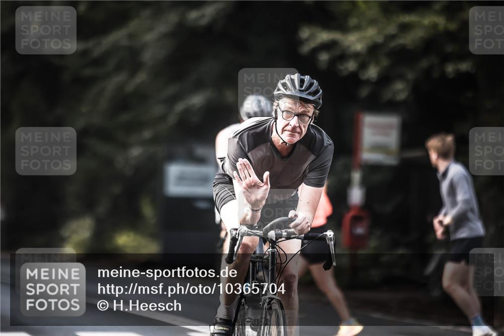 13.09.2026 - Stadtparktriathlon H.Heesch http://msf.ph/oto/10365704 13.09.2026 11:22:47 Radfahren 611, 656, 747, 767 meine-sportfotos.de