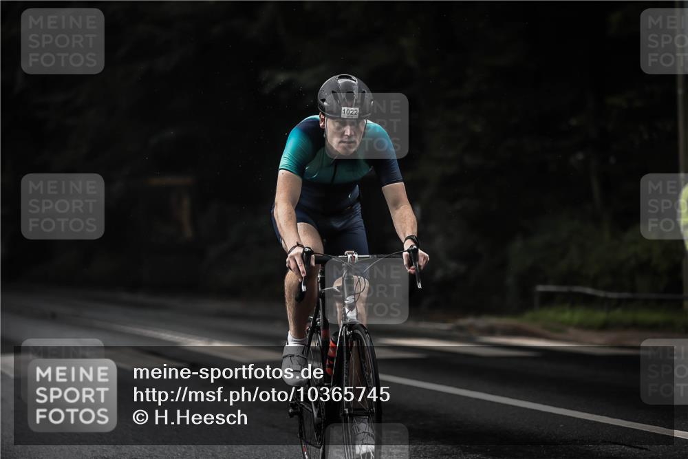13.09.2026 - Stadtparktriathlon H.Heesch http://msf.ph/oto/10365745 13.09.2026 12:00:26 Radfahren 767, 839, 917, 960, 1000, 1005, 1022, 1068 meine-sportfotos.de