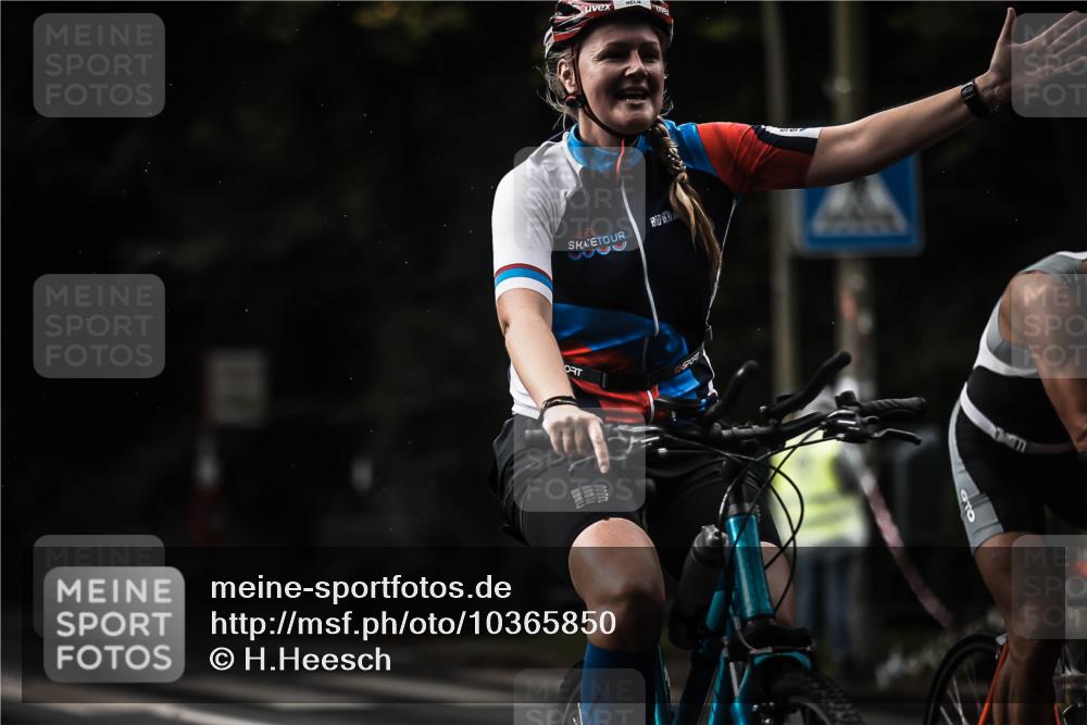 13.09.2026 - Stadtparktriathlon H.Heesch http://msf.ph/oto/10365850 13.09.2026 12:00:29 Radfahren 767, 829, 839, 917, 960, 1000, 1005, 1022, 1068 meine-sportfotos.de