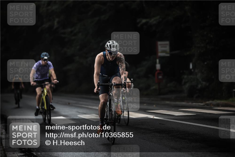 13.09.2026 - Stadtparktriathlon H.Heesch http://msf.ph/oto/10365855 13.09.2026 12:00:31 Radfahren 767, 829, 839, 917, 960, 1000, 1022, 1068 meine-sportfotos.de