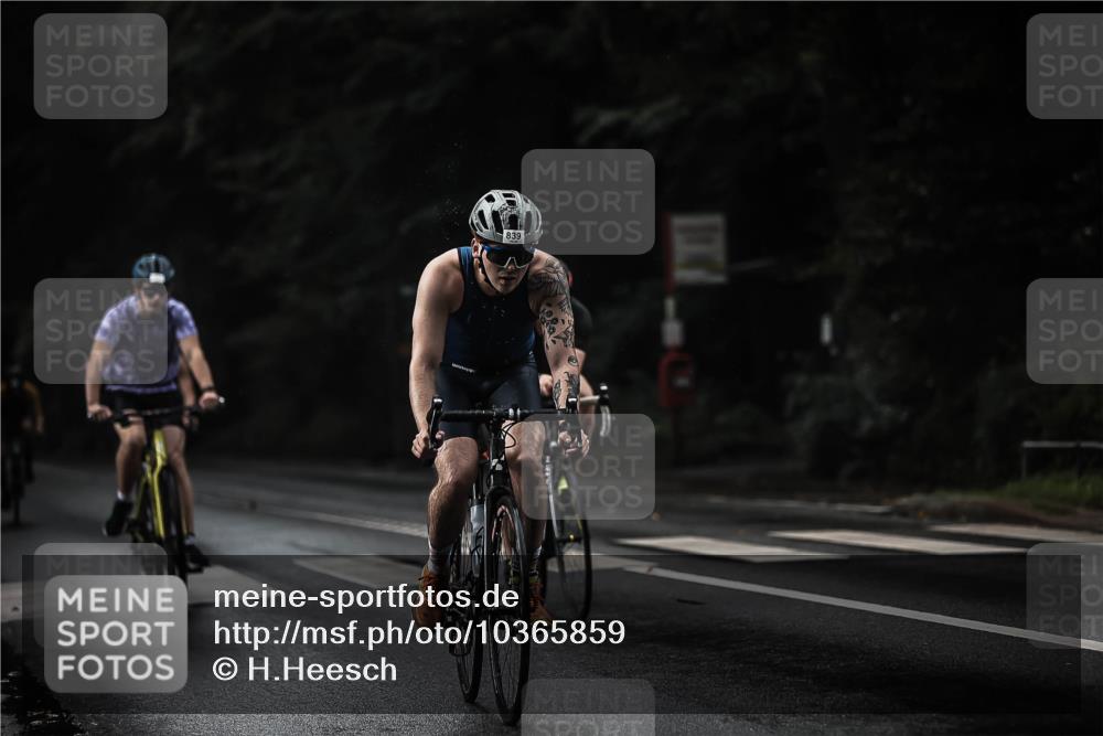 13.09.2026 - Stadtparktriathlon H.Heesch http://msf.ph/oto/10365859 13.09.2026 12:00:31 Radfahren 767, 829, 839, 917, 960, 1000, 1022, 1068 meine-sportfotos.de