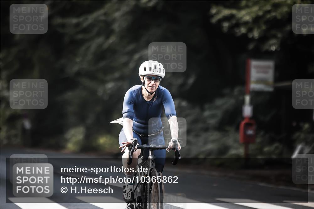 13.09.2026 - Stadtparktriathlon H.Heesch http://msf.ph/oto/10365862 13.09.2026 11:23:00 Radfahren 634, 698, 715, 732 meine-sportfotos.de