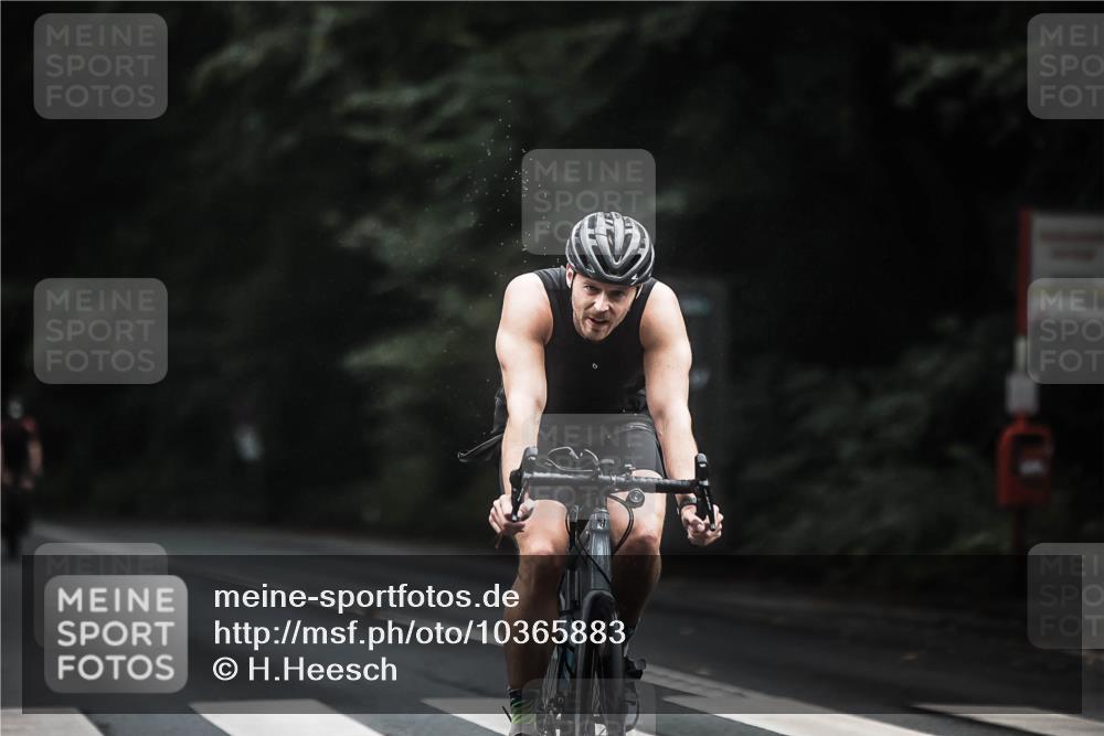 13.09.2026 - Stadtparktriathlon H.Heesch http://msf.ph/oto/10365883 13.09.2026 13:14:22 Radfahren 1202, 1353, 1406, 1414 meine-sportfotos.de