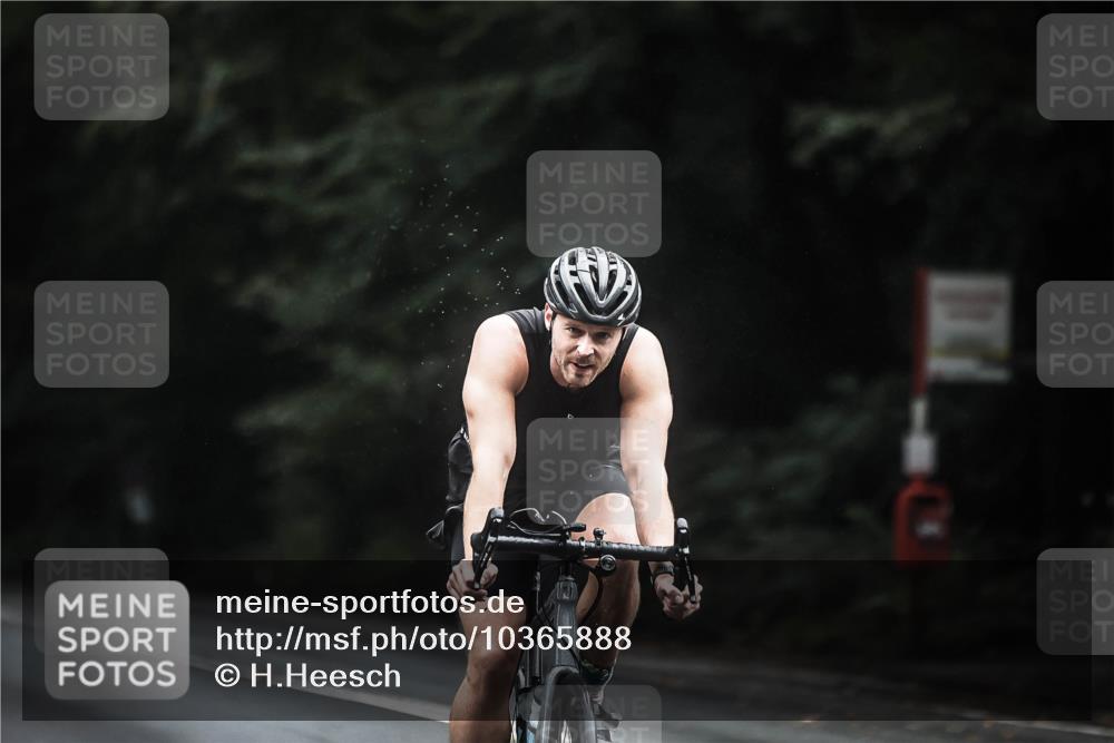 13.09.2026 - Stadtparktriathlon H.Heesch http://msf.ph/oto/10365888 13.09.2026 13:14:22 Radfahren 1202, 1353, 1406, 1414 meine-sportfotos.de