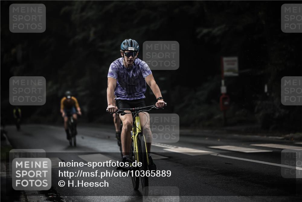 13.09.2026 - Stadtparktriathlon H.Heesch http://msf.ph/oto/10365889 13.09.2026 12:00:32 Radfahren 767, 829, 839, 917, 960, 1000, 1068 meine-sportfotos.de