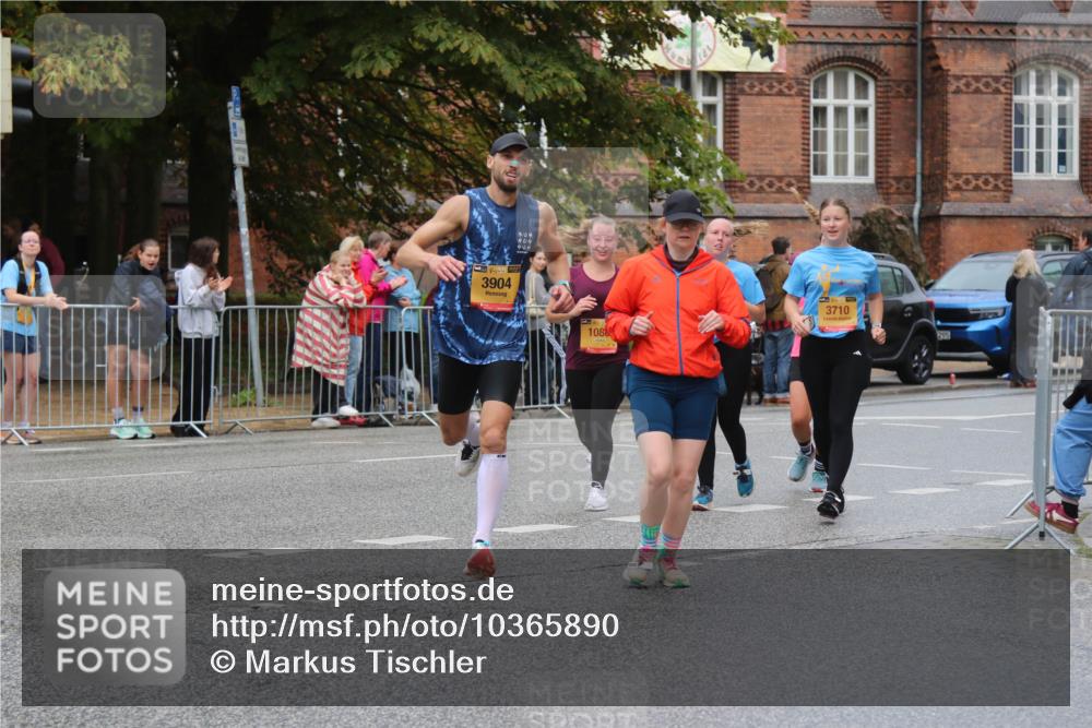 13.09.2026 - Kiel Lauf Markus Tischler http://msf.ph/oto/10365890 13.09.2026 12:07:39 Fleethörn 3904, 108, 3710, 295 meine-sportfotos.de