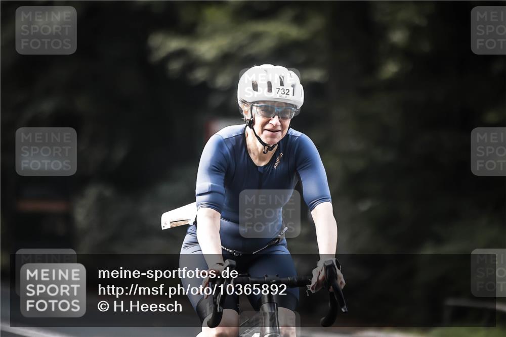 13.09.2026 - Stadtparktriathlon H.Heesch http://msf.ph/oto/10365892 13.09.2026 11:23:00 Radfahren 634, 698, 715, 732 meine-sportfotos.de