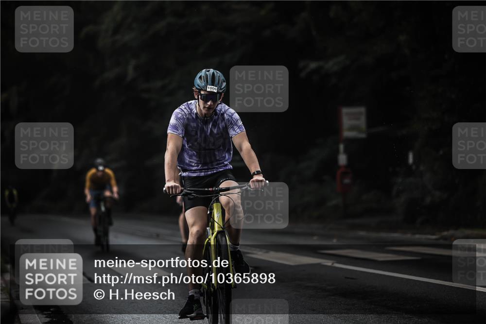 13.09.2026 - Stadtparktriathlon H.Heesch http://msf.ph/oto/10365898 13.09.2026 12:00:32 Radfahren 767, 829, 839, 917, 960, 1000, 1068 meine-sportfotos.de