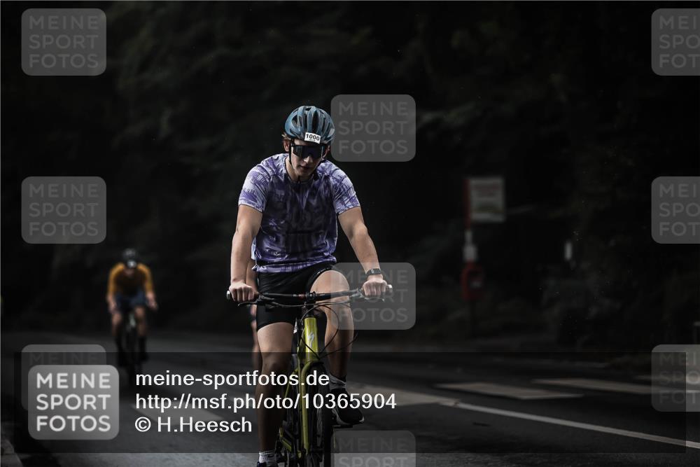 13.09.2026 - Stadtparktriathlon H.Heesch http://msf.ph/oto/10365904 13.09.2026 12:00:32 Radfahren 767, 829, 839, 917, 960, 1000, 1068 meine-sportfotos.de
