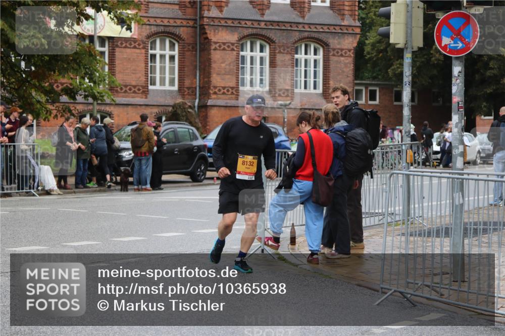 13.09.2026 - Kiel Lauf Markus Tischler http://msf.ph/oto/10365938 13.09.2026 12:07:45 Fleethörn 8132, 300, 31 meine-sportfotos.de