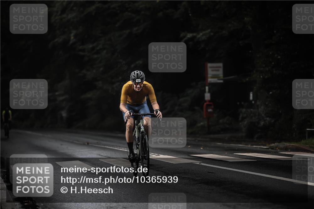 13.09.2026 - Stadtparktriathlon H.Heesch http://msf.ph/oto/10365939 13.09.2026 12:00:34 Radfahren 767, 829, 839, 866, 917, 960, 1000, 1068 meine-sportfotos.de